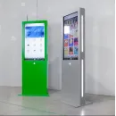 Сенсорный информационный киоск (стойка) LIGA БЕЙСИК 32"