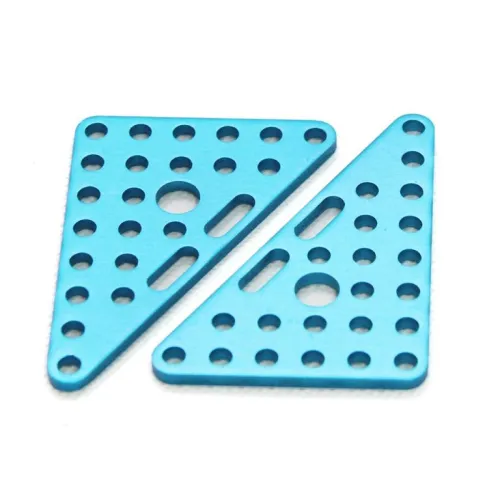 Треугольная пластина из анодированного алюминия Makeblock Triangle Plate 6*8 (Pair)